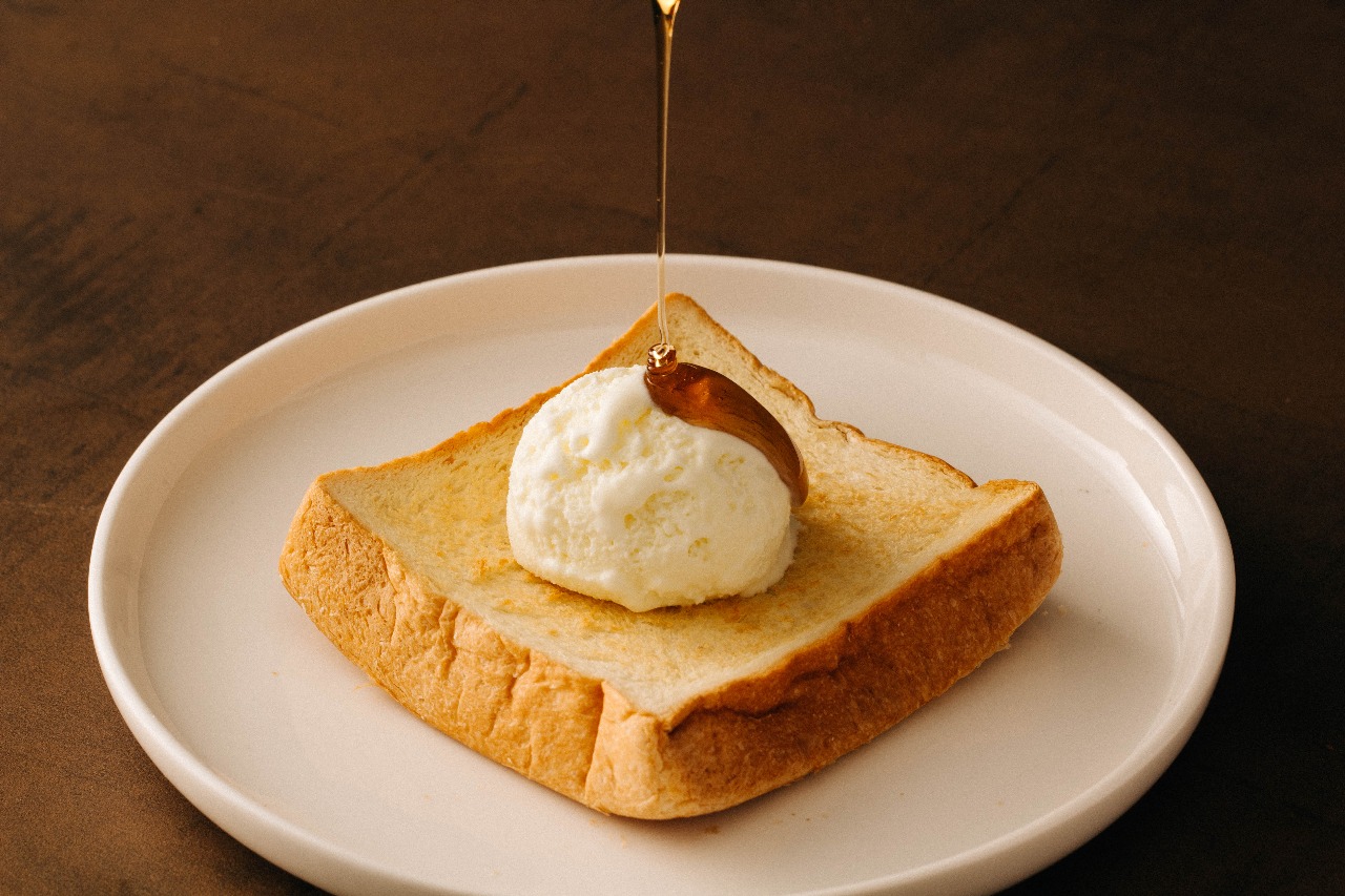 Shokupan with Ice Cream
